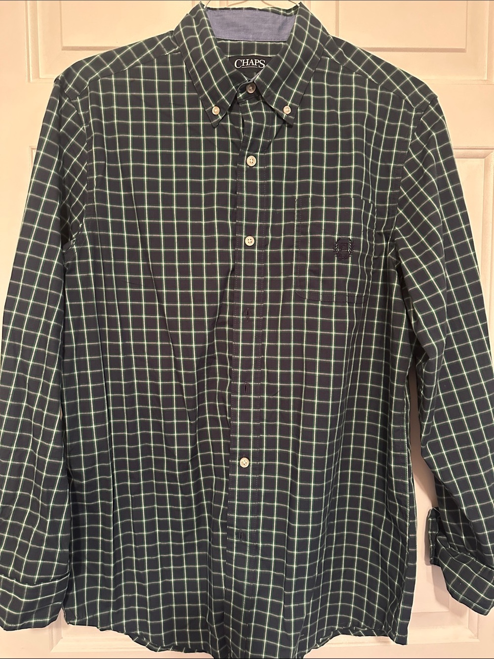 Men’s EUC medium Chaps Men’s Navy and Light Green Windowpane Button-Down Shirt